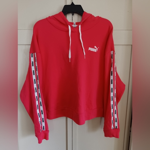 Puma 3X Cropped Length Hoodie - Picture 1 of 6